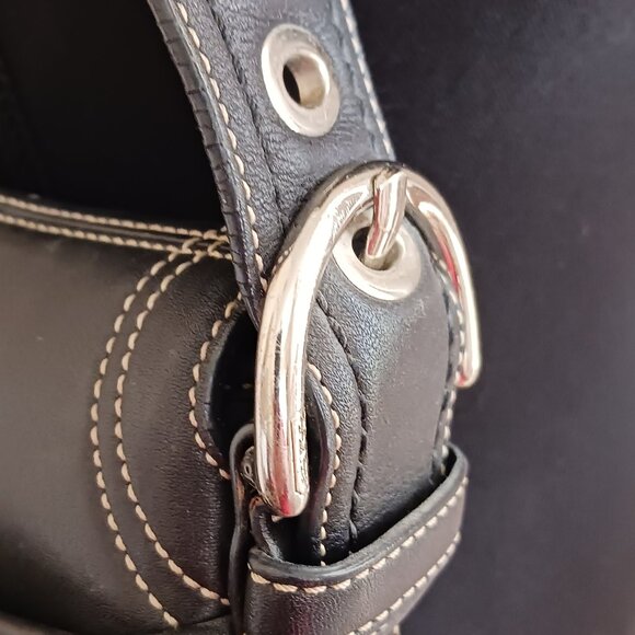 Great Condition Like New Coach SOHO Black Leather Flap Buckle Bag - Picture 6 of 8